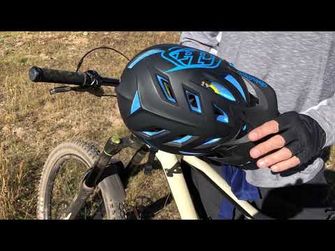 Troy Lee Designs MTB Helmet Review