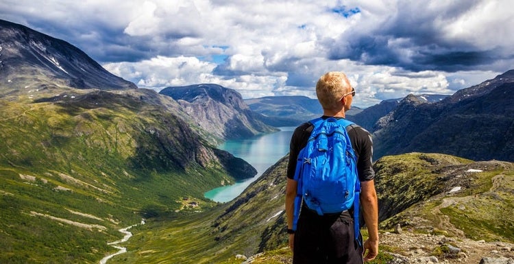 Beginners-Guide-To-Backpacking.