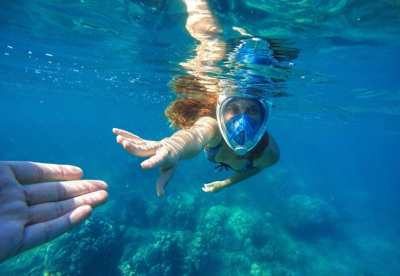 snorkeling flippers