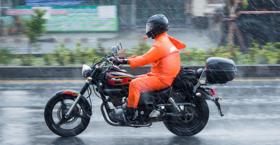 Men's Medium, Camouflage ILM Motorcycle Rain Suit Waterproof Wear Resistant 6 Pockets 2 Piece Set with Jacket and Pants Fits Men
