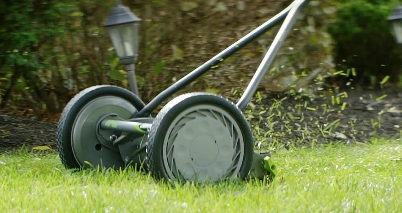 best manual lawn mower