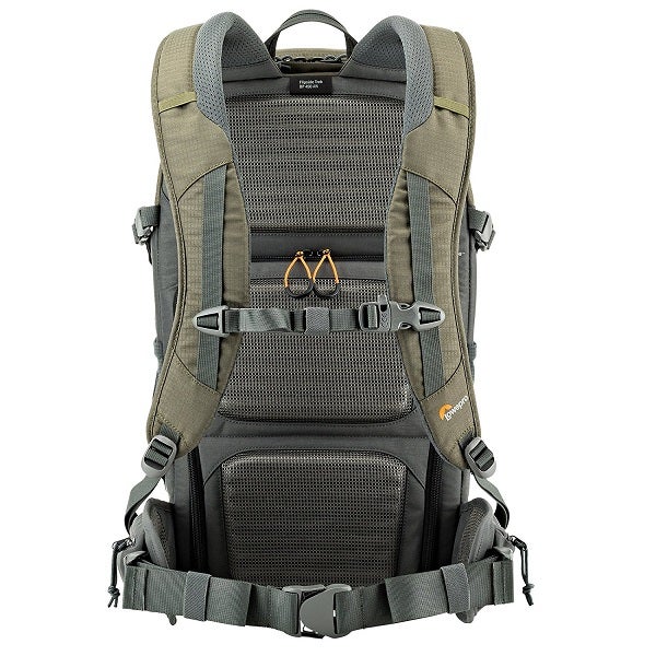 best camera clip for backpack