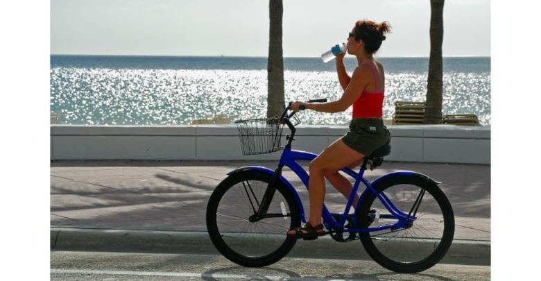 beach cruiser reviews riding on boardwalk