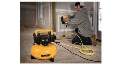 DEWALT best portable air compressor feature image 1