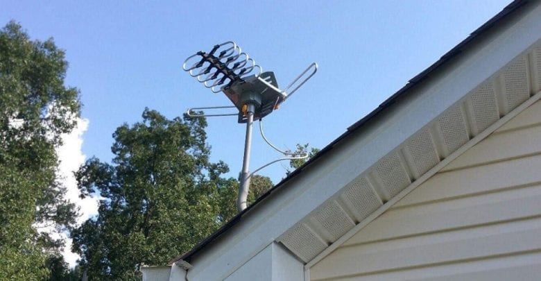 The 7 Best Outdoor Hdtv Antennas Reviewed For 2019 Outside Pursuits Best Outdoor Hdtv Antenna