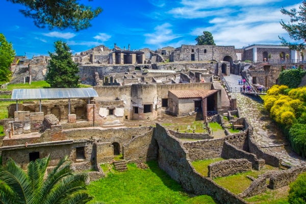 mount vesuvius pompeii naples tours guide