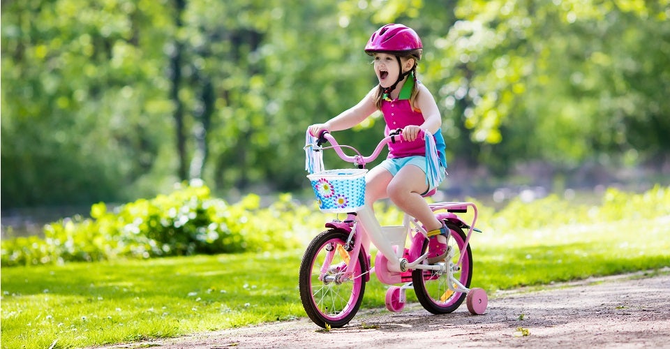 teaching a 7 year old to ride a bike