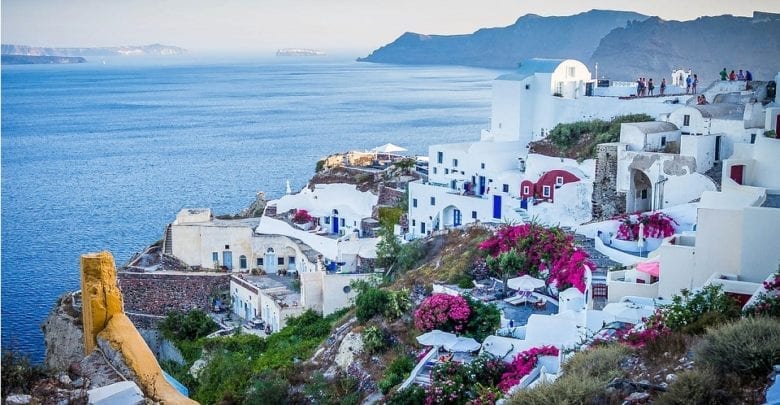 Best Boat Trips From Santorini