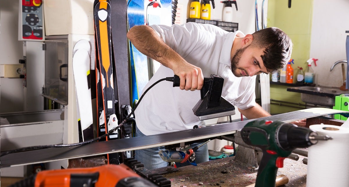 maintain skis and snowboards