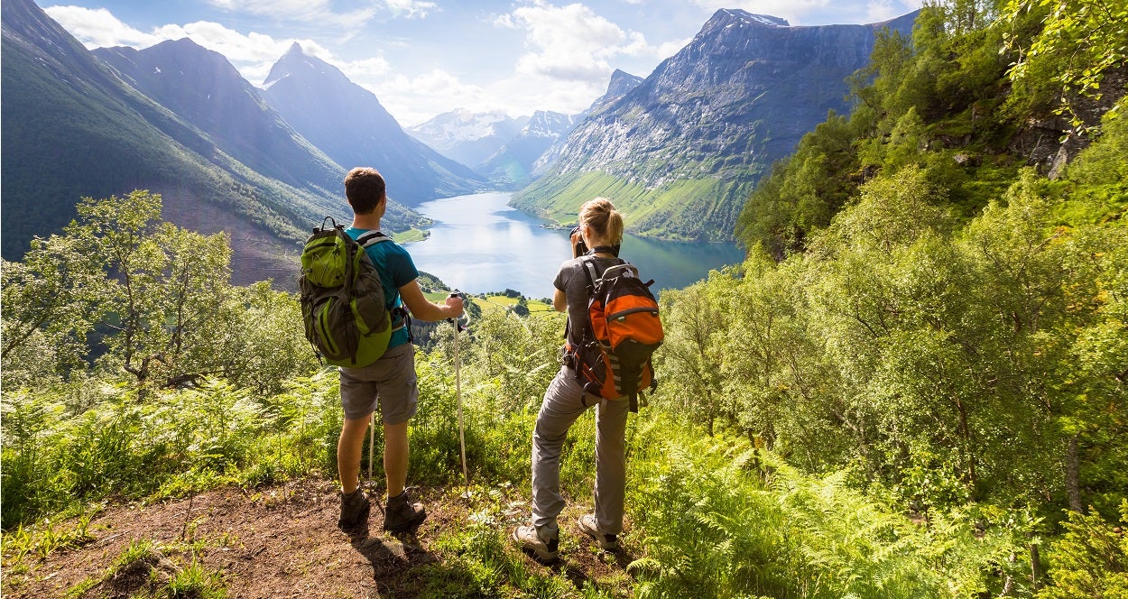 7 Ways To Hike Responsibly
