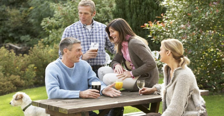 The best rated outdoor table