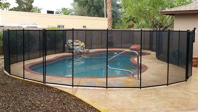 The 7 Best Pool Fences 2021 Reviews The 7 Best Pool Fences 2021 Reviews